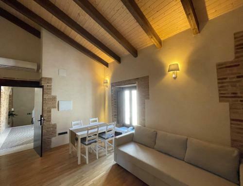 Apartamentos Rurales Posada de Llerena
