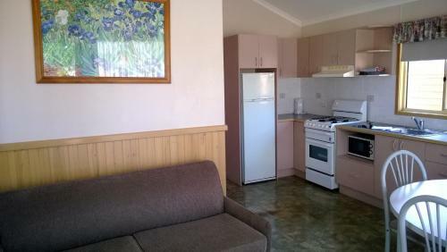 Canberra Carotel Motel