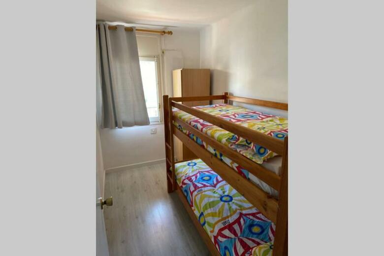Apartamento En El Puerto de Llan�a!