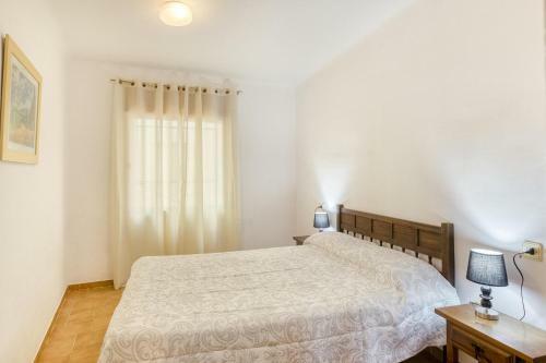 Apart En Paseo Mar�timo 1-3