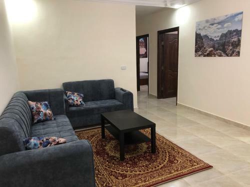 Rakan Apartments