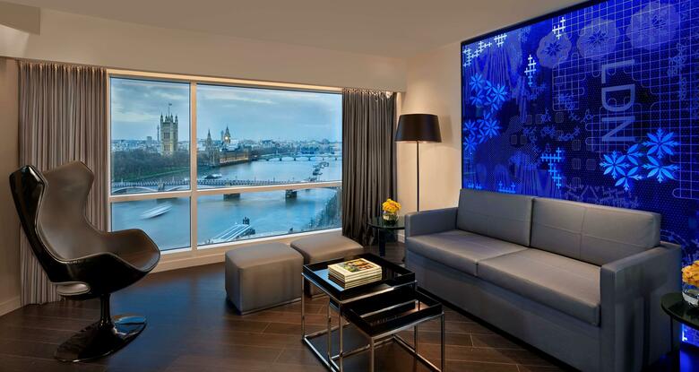 Hotel Park Plaza Riverbank