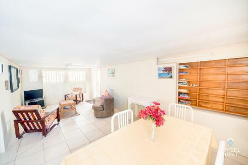 Apartamento Beach Front Bajan Beach Cottages By Angel Host