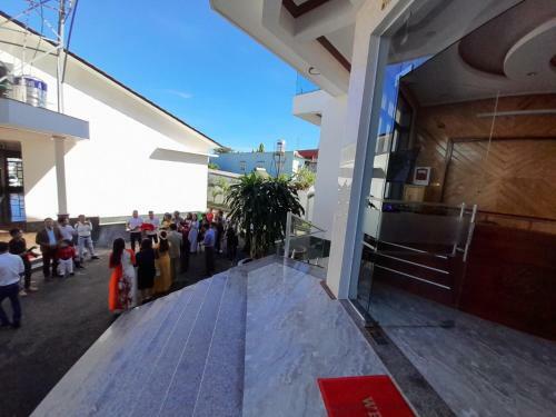 Hotel Kh�ch S?n Nguy�n Long