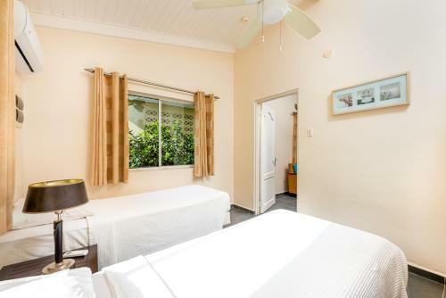 Hotel Bonaire Luxury Suites By Vrhost