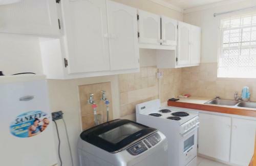Hythe Gardens Beach Apartments