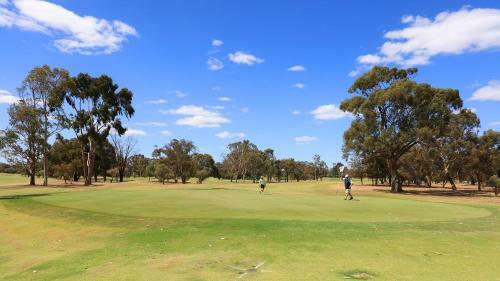 Moama Central Motel