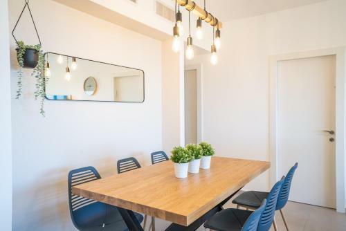 Beach Apartment In Achziv With Incredible Sea Views