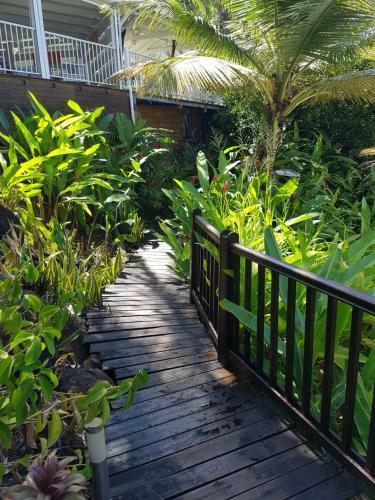 Bed & Breakfast Les Lodges Des Hauts de Deshaies