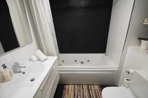 Lujoso Apartamento A 1a L�nea Del Mar