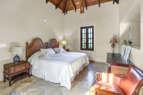 Villa A+ Location-breathtaking View-1st Time Avail