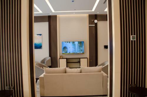 Golden Bujari Hotel-kyan ????? ?????? ???????