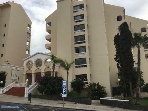 Cosmocom Apartments In Tenerife