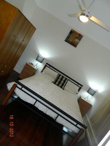 Champion Bay Apartments
