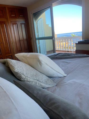 Los Cristianos Beach Front Sunset Villa