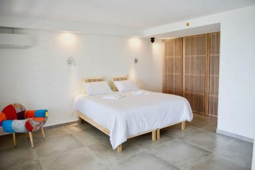 The View - Magnifique Villa Face � La Mer