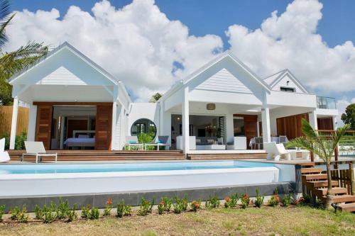 The View - Magnifique Villa Face � La Mer