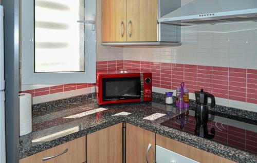 Nice Apartment In L�jar W/ Wifi And 2 Bedrooms