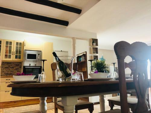 Immaculate 3-bed House With A Sea View In Macher