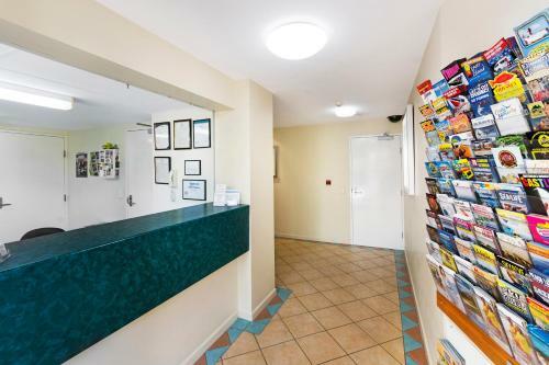Aparthotel Riviere On Golden Beach