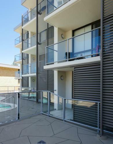 Aparthotel Merrima Court Holidays