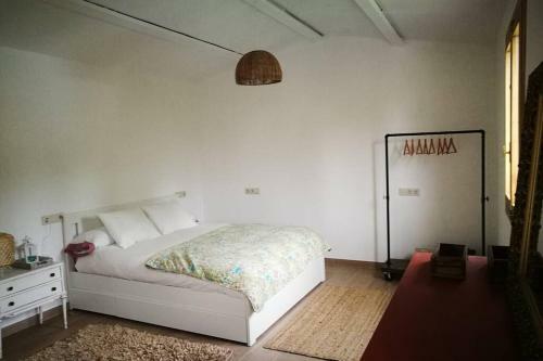 Villa Abad, Finca R�stica Con Casa Y Piscina
