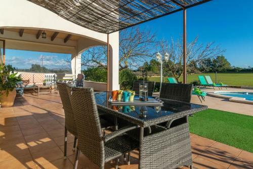 Villa Sa Vinya de Montblanc -rafal Roig-
