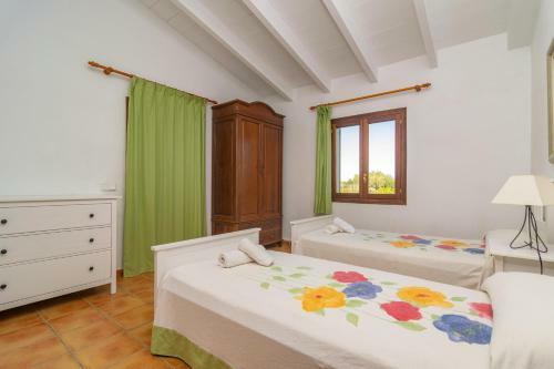 Villa Sa Vinya de Montblanc -rafal Roig-