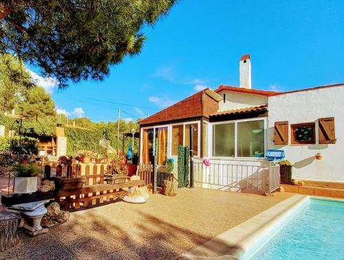 Abeleshome. Villa Con Piscina, Barbacoa Y Parque Infantil.