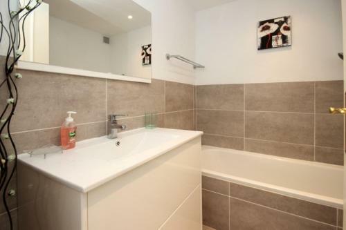 Apartamento Terrazas de Guadalupe J3