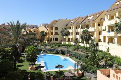 Duquesa Village Apartment - 2 Bed/2 Bath Apartment With Panoramic Sea Views