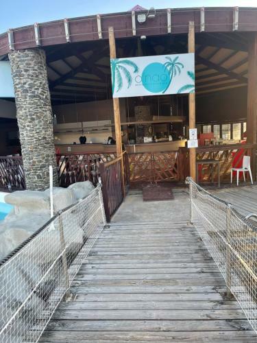 Hotel Manganao Joela
