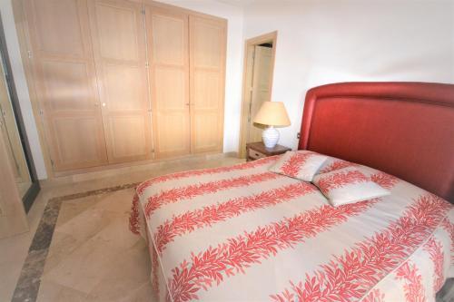 Apartamento Marina Castillo 1011