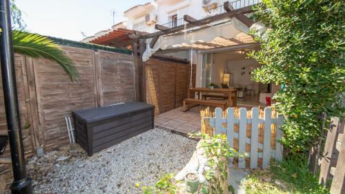 Aldea Beach 72