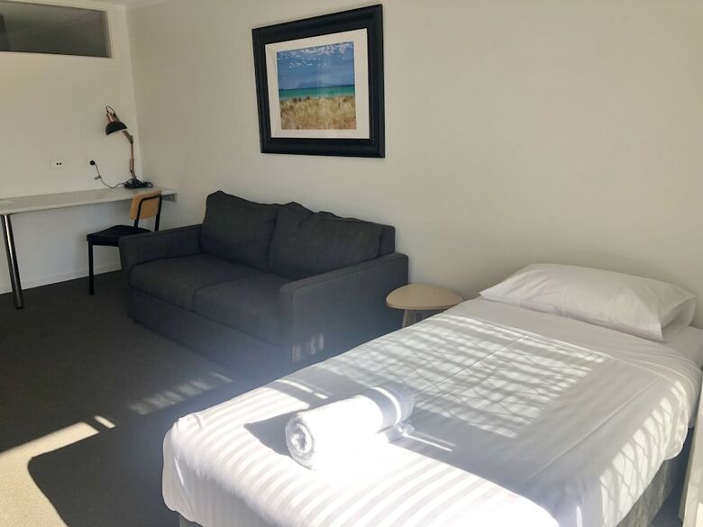 Hotel Eastcoast Central Watersedge Resort