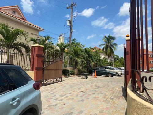 Apartamento Spacious, Homely 2-bedroom, Waterloo Kingston