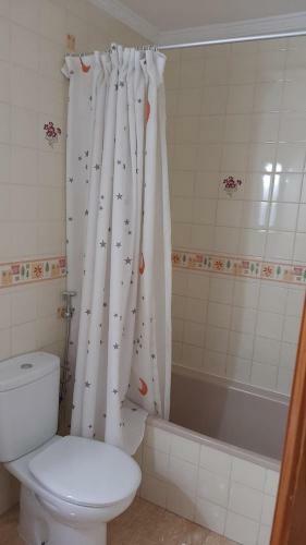 Apartamento Comfortable Big House In A Peacefull Zone