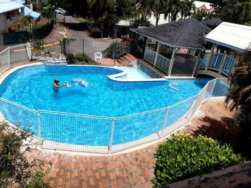 Apartamento Studio Climatis� - Piscine-plage - 1 � 2 Personnes
