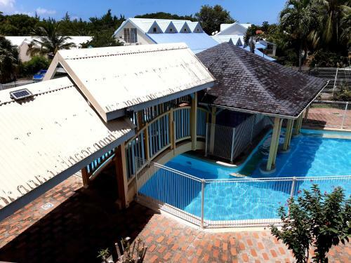 Apartamento Studio Climatis� - Piscine-plage - 2 � 3 Personnes