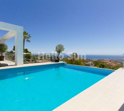 41-villa Casablanca With Stunning Views In Mijas!