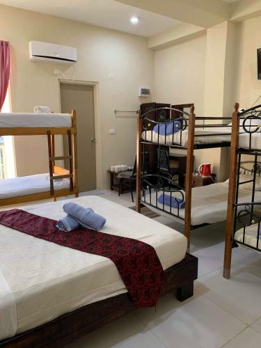 Hotel Bay View Barbers Lodge