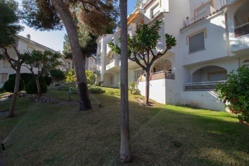 Apartamento Con 3 Piscinas Vistas Al Mar