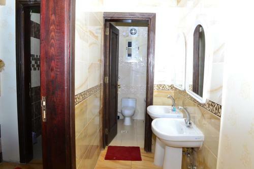 Hotel Durat Al Ruwmansiya 3
