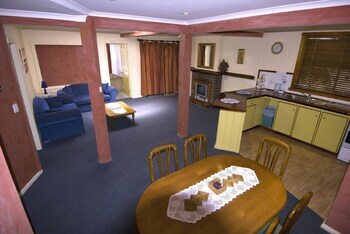 Strahan Holiday Park