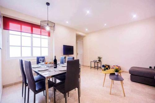 Gran Apartamento Junto A Catedral M�lagasimple