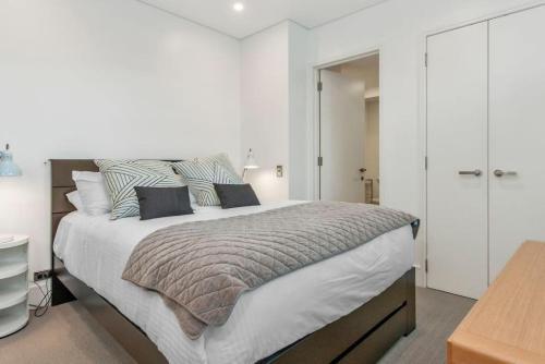 Apartamento Viaduct Marina Executive - Free Parking & Pool