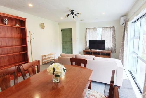 Cheerful 3br Home With Free Wifi & Netflix