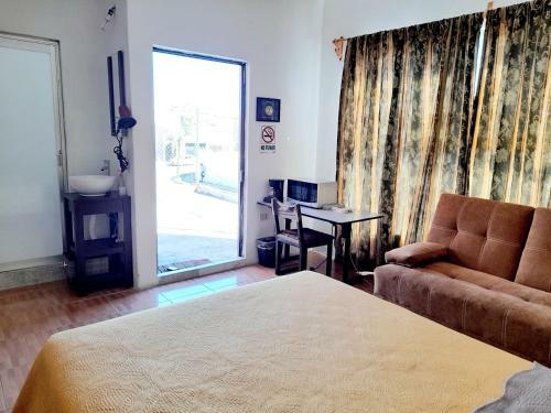 Hostal Suite Amplia Privada A 8 Min Del Centro