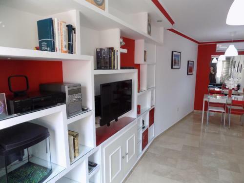 Apartamento La Farola - Centro de M�laga Con Parking