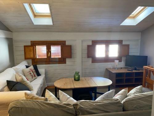 Apartamento Acogedora Buardilla Duplex 6 Pax